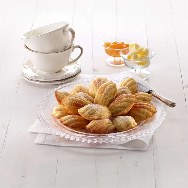 Traditional Baking Silicone Madeleine Tray