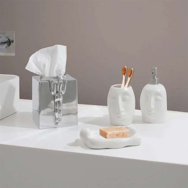 Soap Dispenser, Enigma