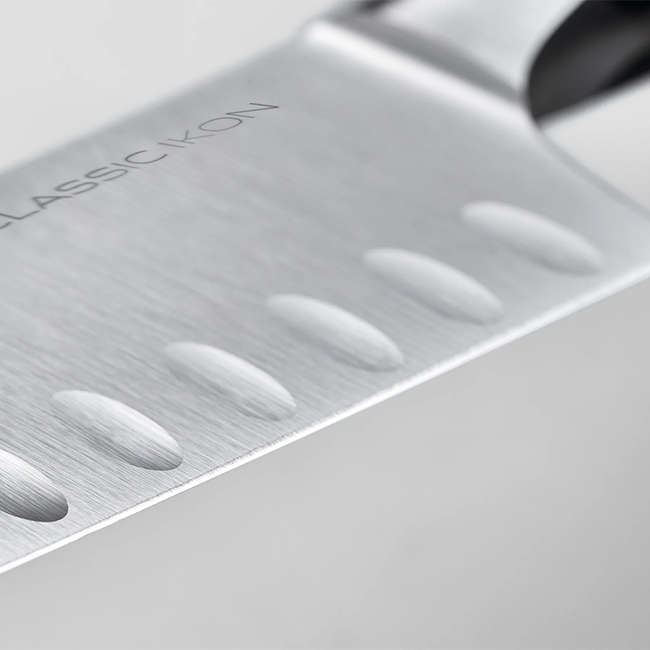 Classic Ikon Santoku Knife, 17cm
