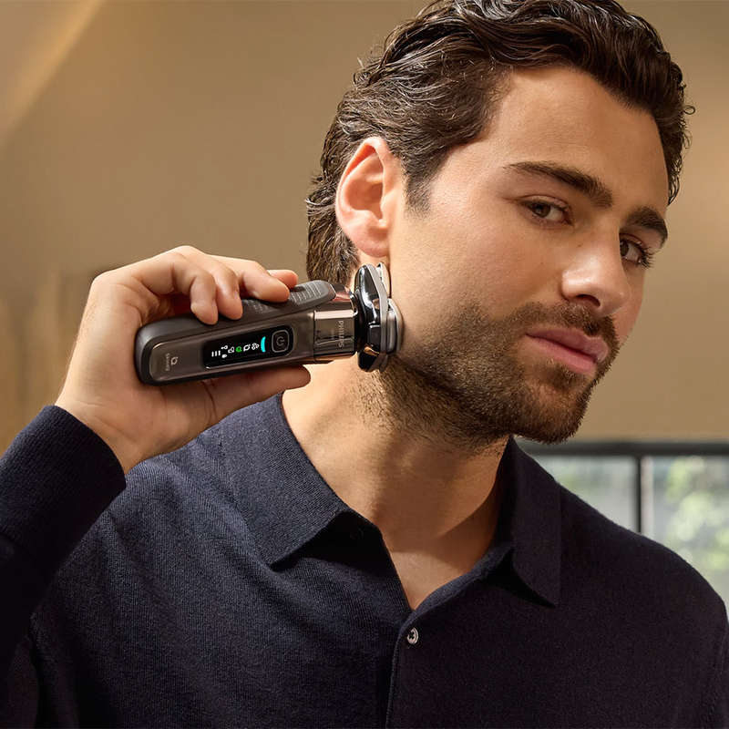 i9000 Cordless Wet & Dry Electric Shaver With SkinIQ