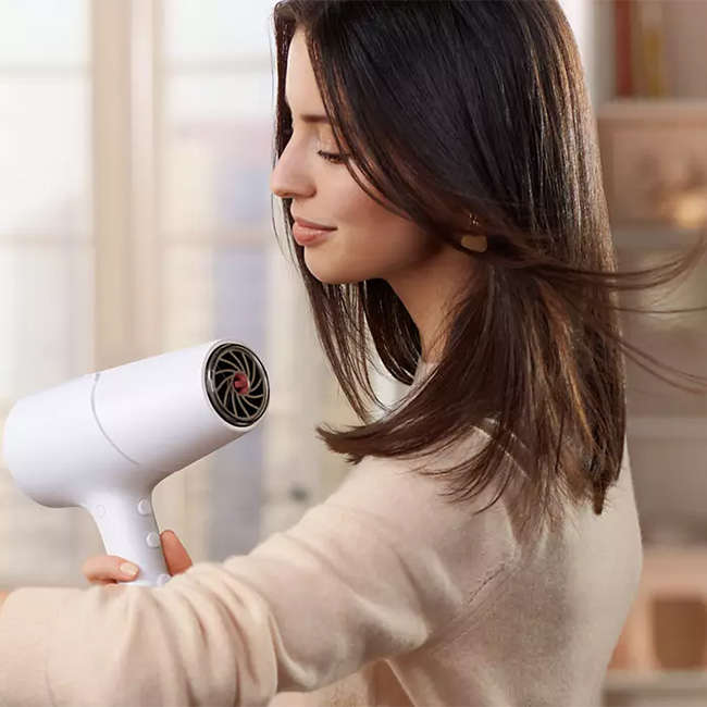 5000 Series ThermoShield Hair Dryer