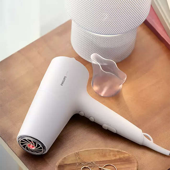 5000 Series ThermoShield Hair Dryer