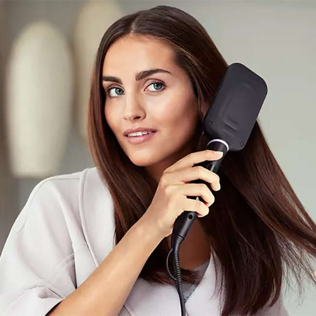 StyleCare Essential Heated Straightening Brush