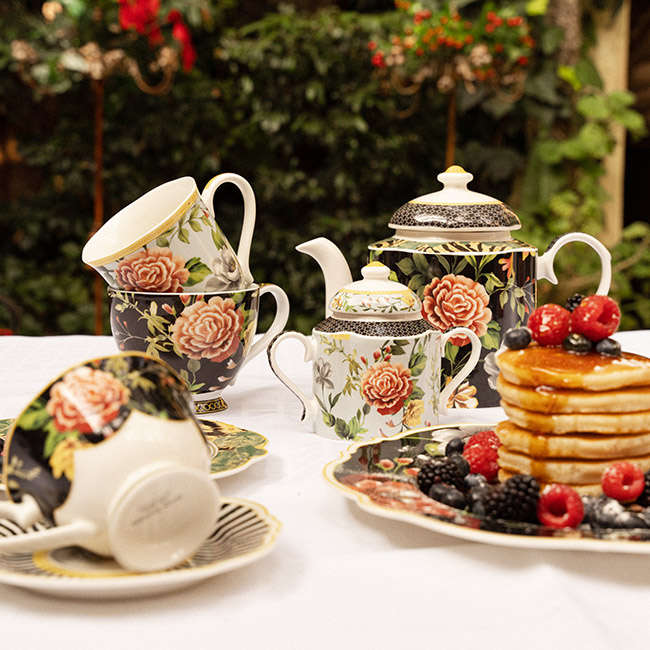 Botanica Rose Teapot, 1.2L