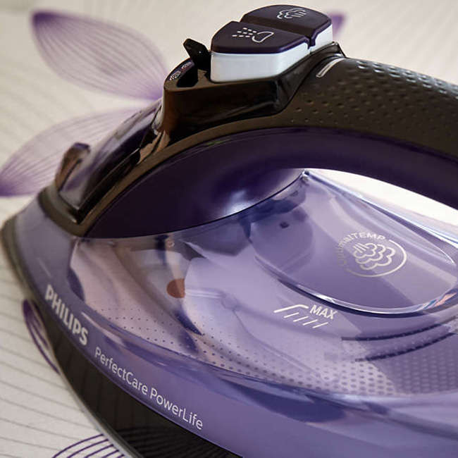 PerfectCare OptimalTemp Steam Iron, 2500W