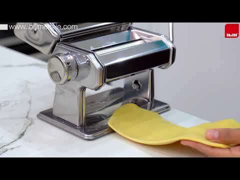 Italia Pasta Maker