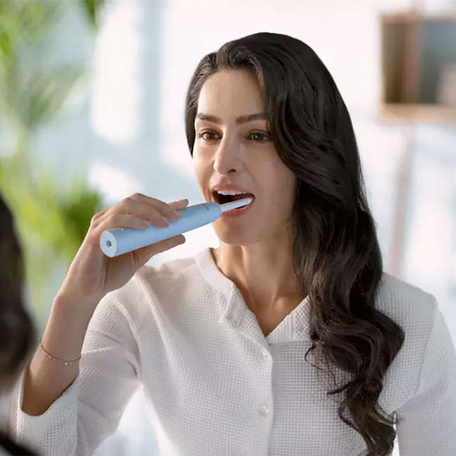 2100 Series Sonicare Electric Toothbrush