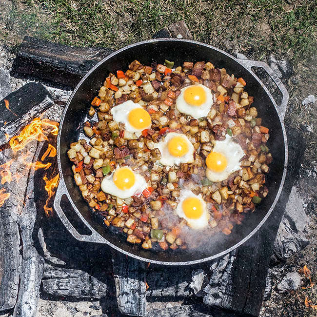 Seasoned Cast Iron Dual Handle Pan, 43cm