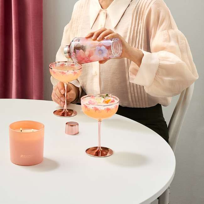 Camilla Cocktail Shaker