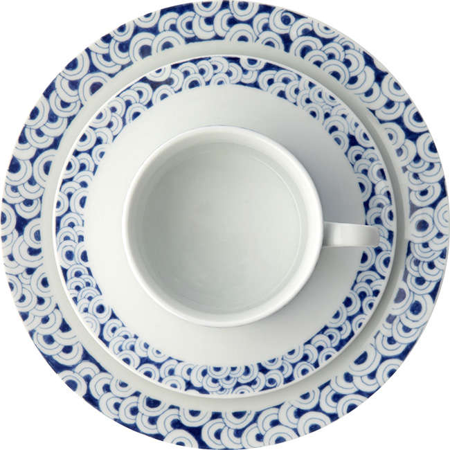 Chameleon & Insect Tea Set