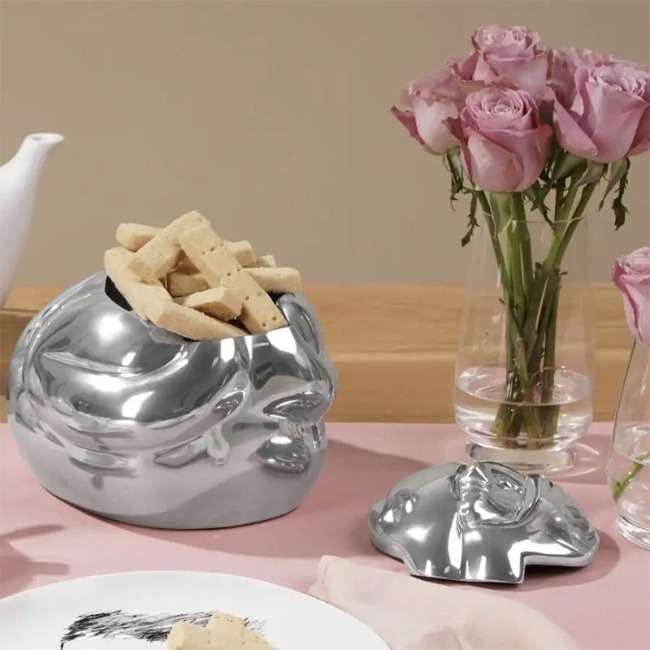 Holder With Lid, Precious
