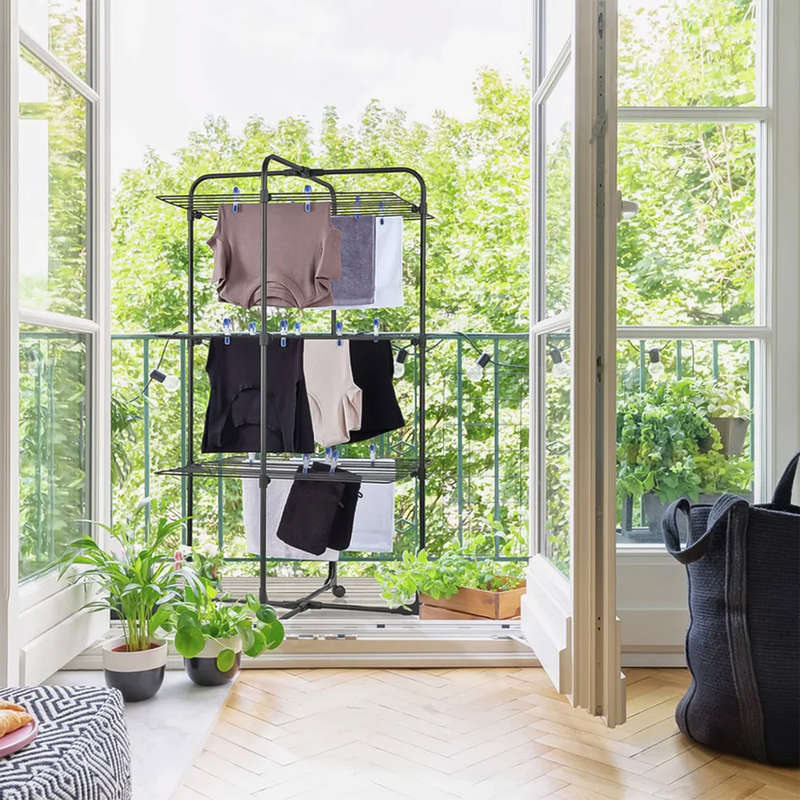 Classic 270 Tower Black Laundry Dryer