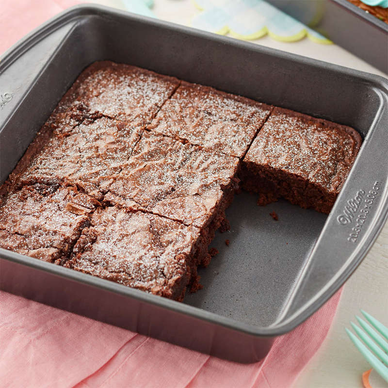 Perfect Results Premium Non-Stick Square Cake Pan, 20cm