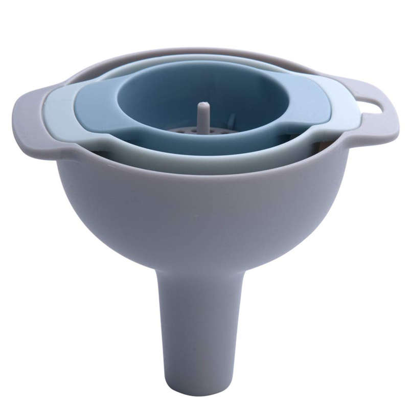 Set Of 4 Nesting Funnels With Strainer