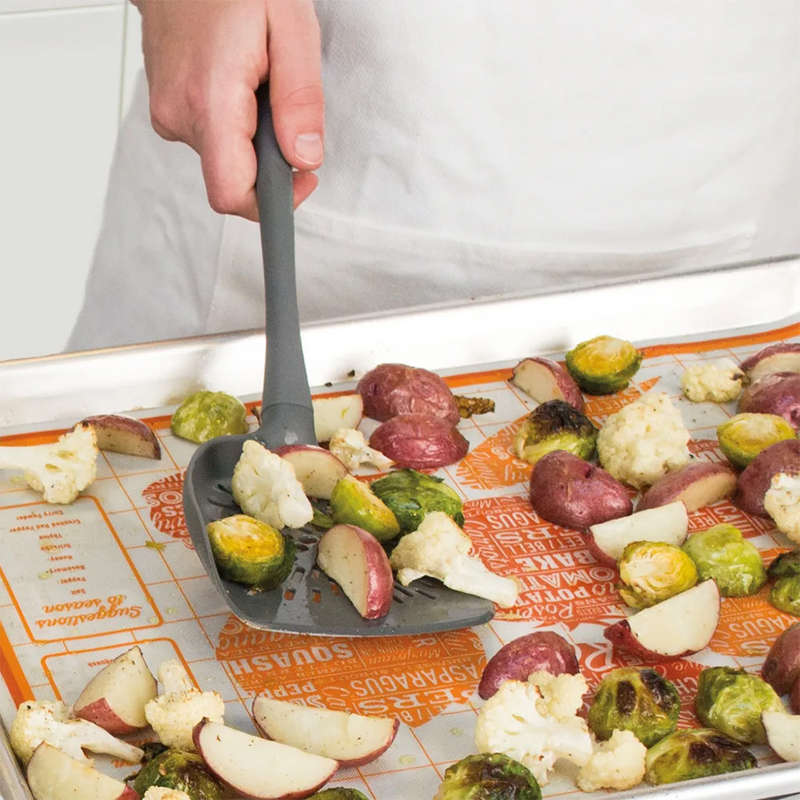 Vegetable Turner