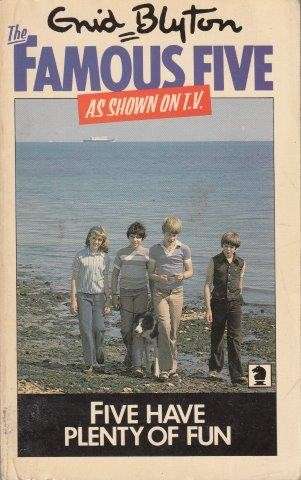 Five Have Plenty Of Fun (Famous Five 14) - Blyton, Enid 0.30kg