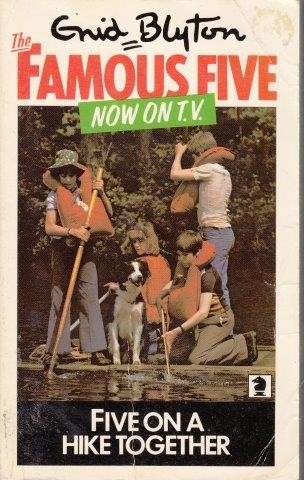 Five On A Hike Together (Famous Five 10) - Blyton, Enid 0.30kg
