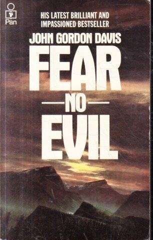 Fear No Evil - Davis, John Gordon
