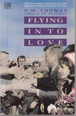 Flying in to Love - Thomas, D. M.