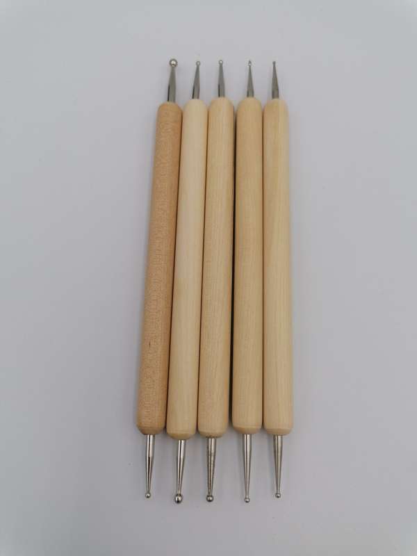 Dotting pens