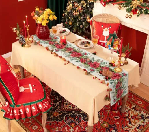 Table Runner - Christmas Holiday Theme