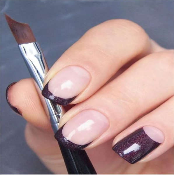 French Manicure Brush