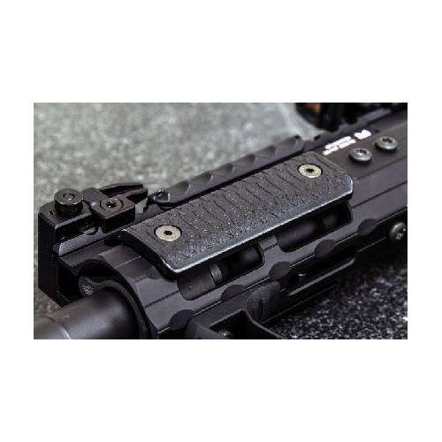 UTGRB-HP30M UTG Compact Foregrip, M-LOK, Polymer, Matte Black