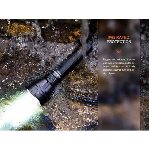 FENIX HT32 LED FLASHLIGHT