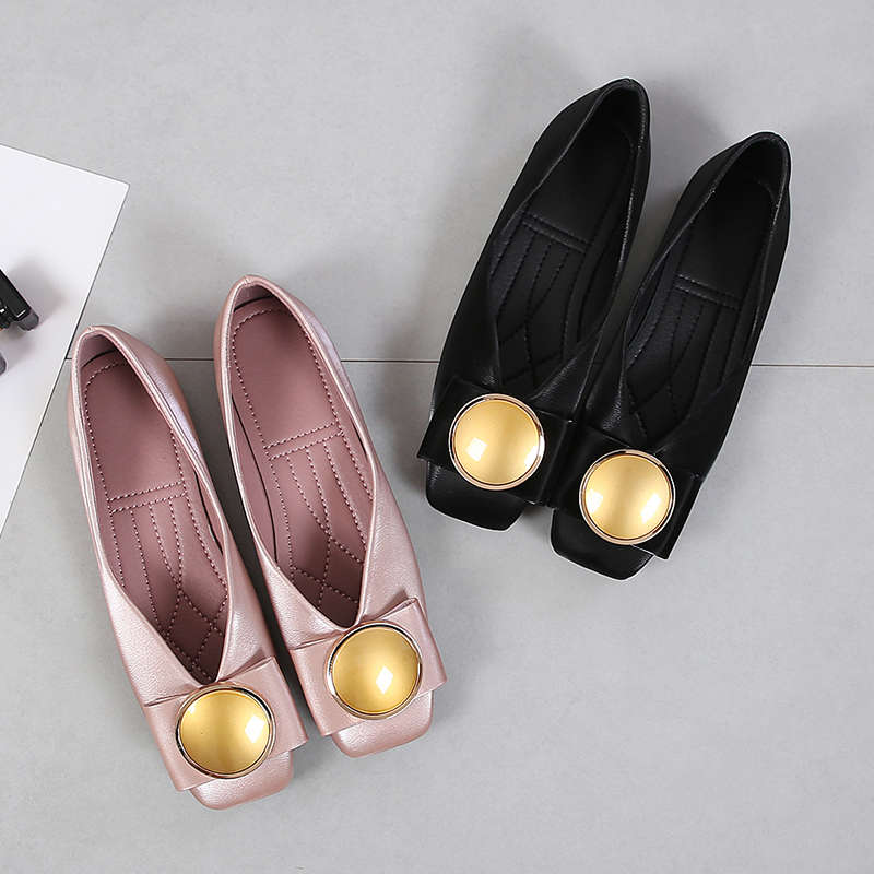 Metal toe flexible ballerina shoes