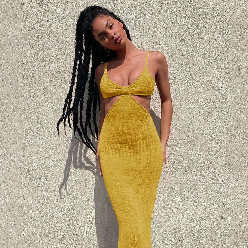 Pure charm knitted cut out halter neck backless sweater maxi dress