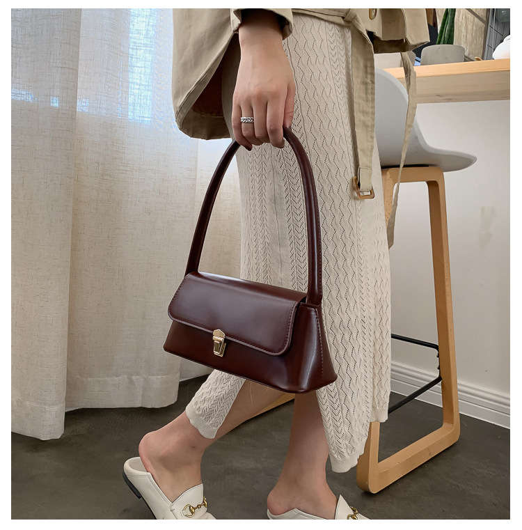 Retro baguette women's popular shoulder handbag