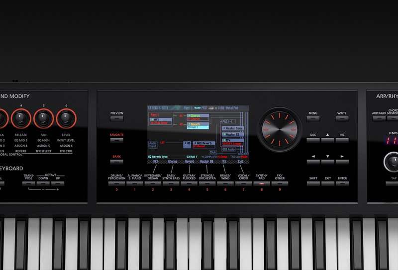 Roland FA-07 Workstation Keyboard