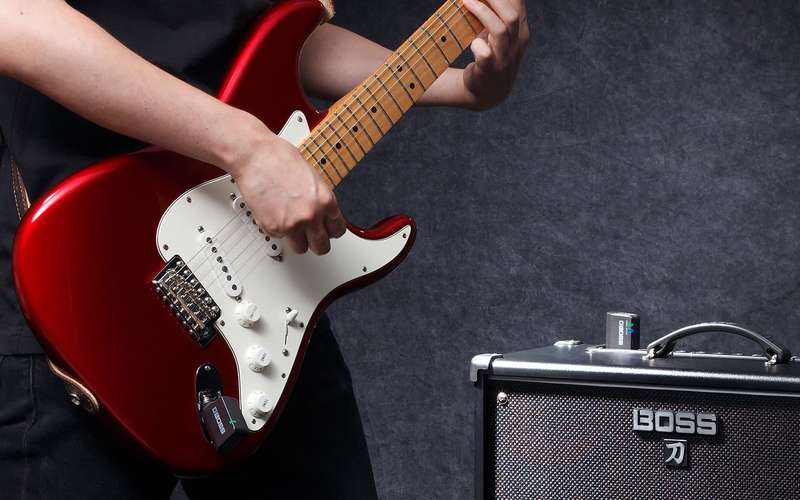 Boss WL-20 Wireless System for Passive Pickups