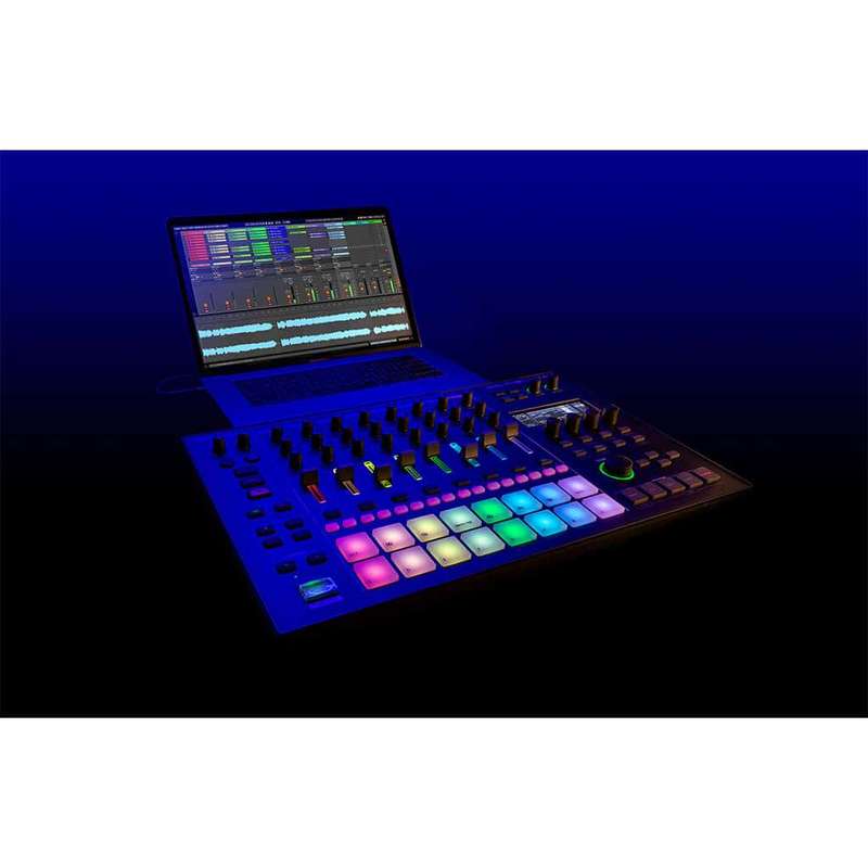 Roland MC-707 Groovebox Micro Composer