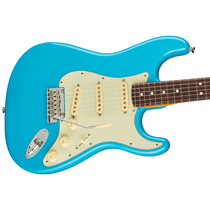 Fender American Professional II Stratocaster® - Rosewood Fingerboard - Miami Blue