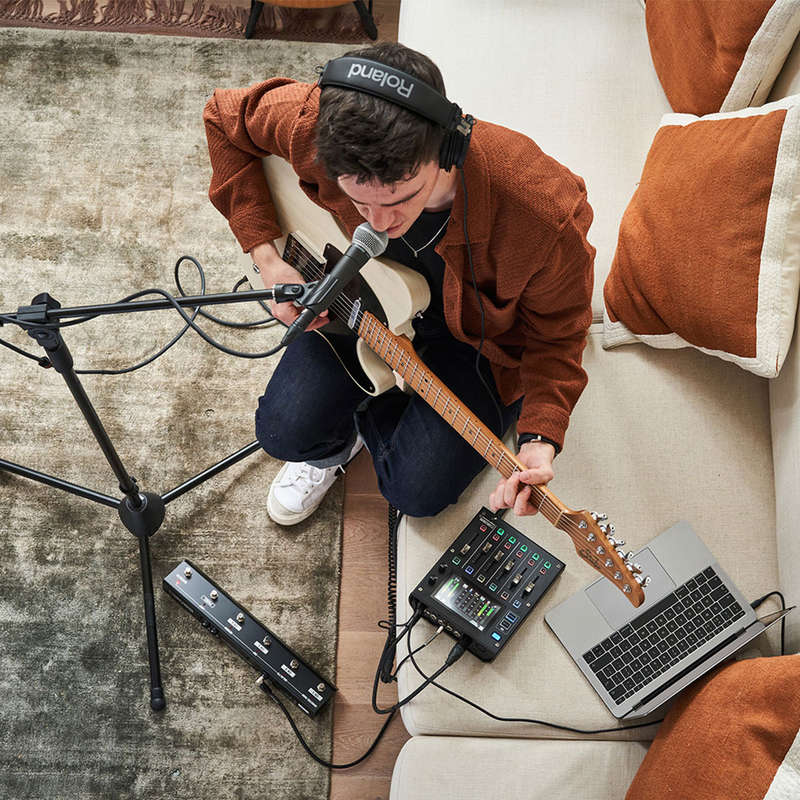 BOSS Gigcaster 5 Audio Streaming Mixer