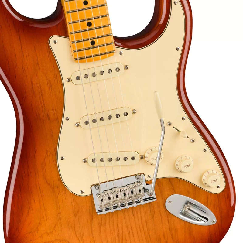 Fender American Professional II Stratocaster®, Maple Fingerboard, Sienna Sunburst