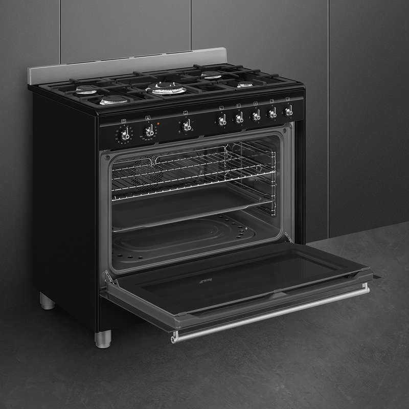 Smeg 90cm Black Cooker With Gas Hob - SSA91GGBL2