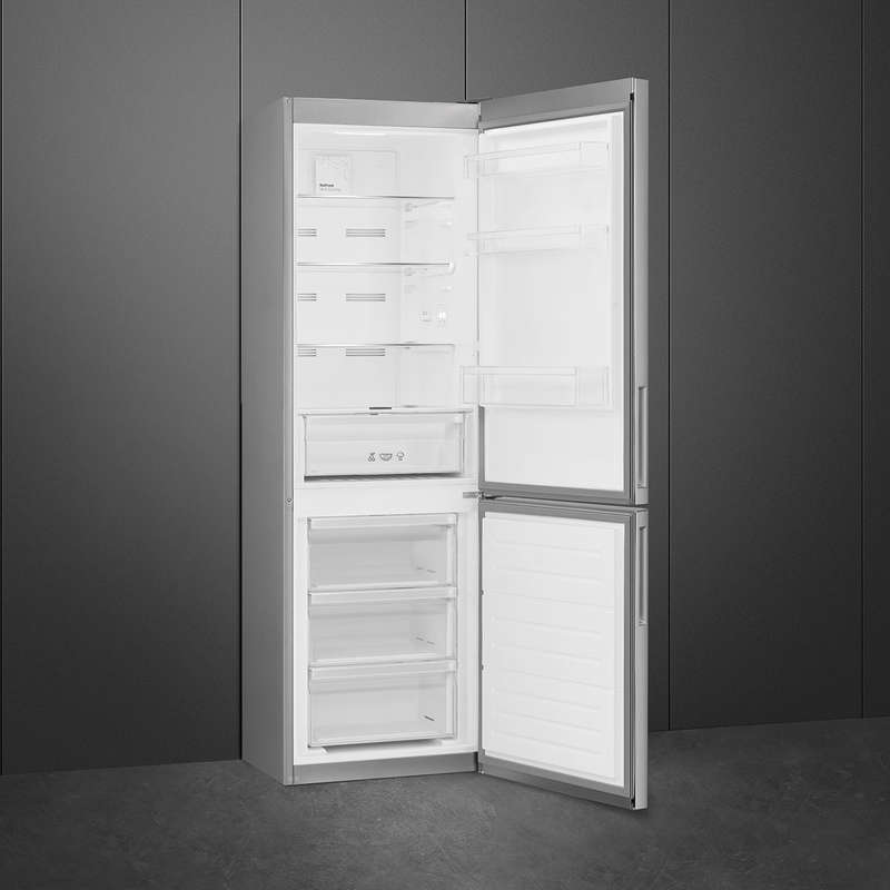 Smeg 324L Free Standing Refrigerator - RC33SNZA