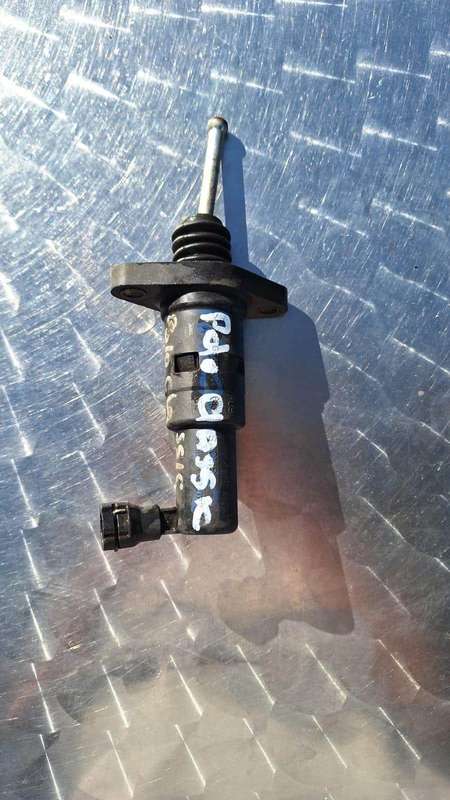 VW Polo Classic Clutch Master Cylinder