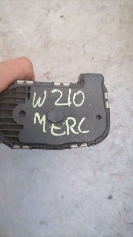 Mercedes W210 Throttle Body