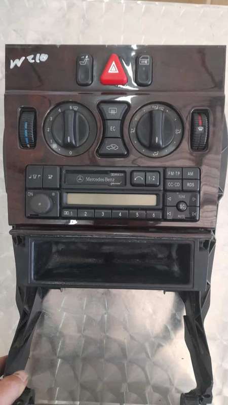 Mercedes W210 Centre Console