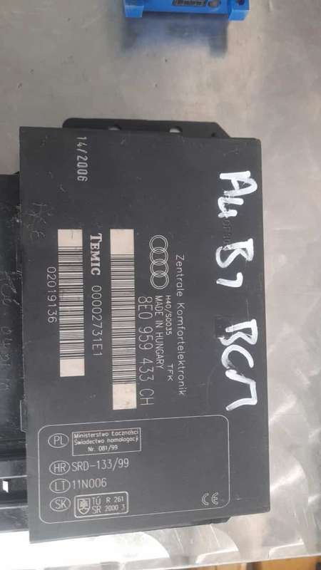 Audi A4 B7 Comfort Control Module 8E0959433CH