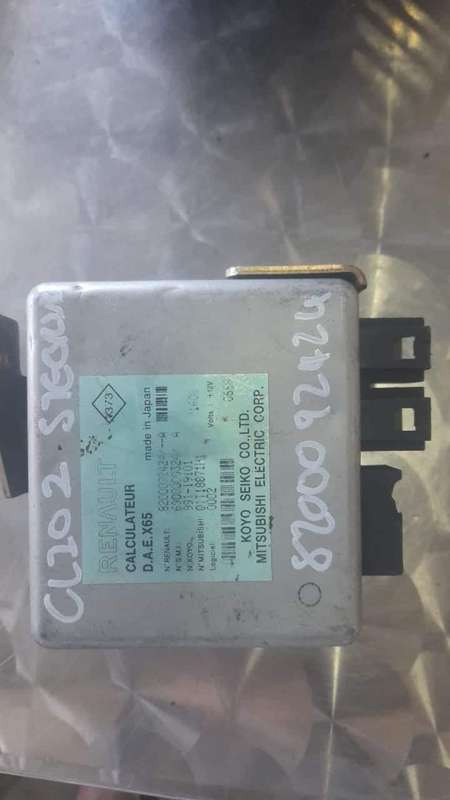 Renault Clio 2 Steering Module 820009242