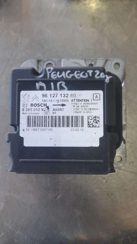 Peugeot 208 Airbag Control Unit 9812713280