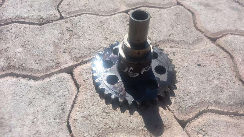 2007 Ford Ranger V6 4L Oil Pump Gear