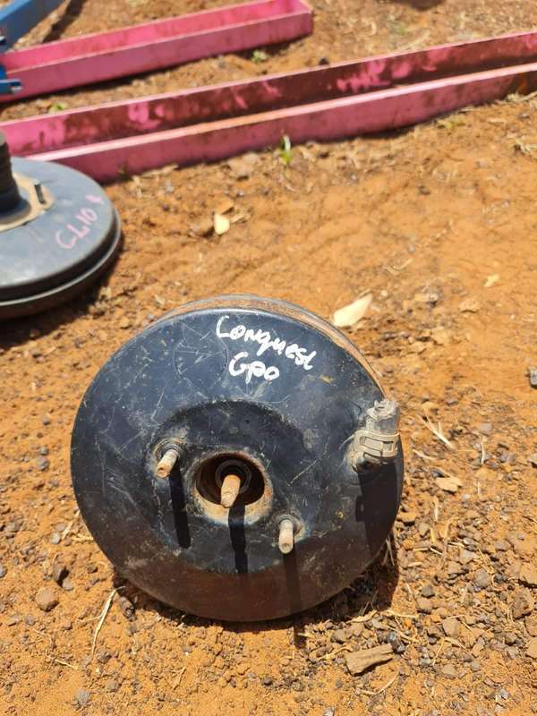 Toyota Conquest Brake Booster -