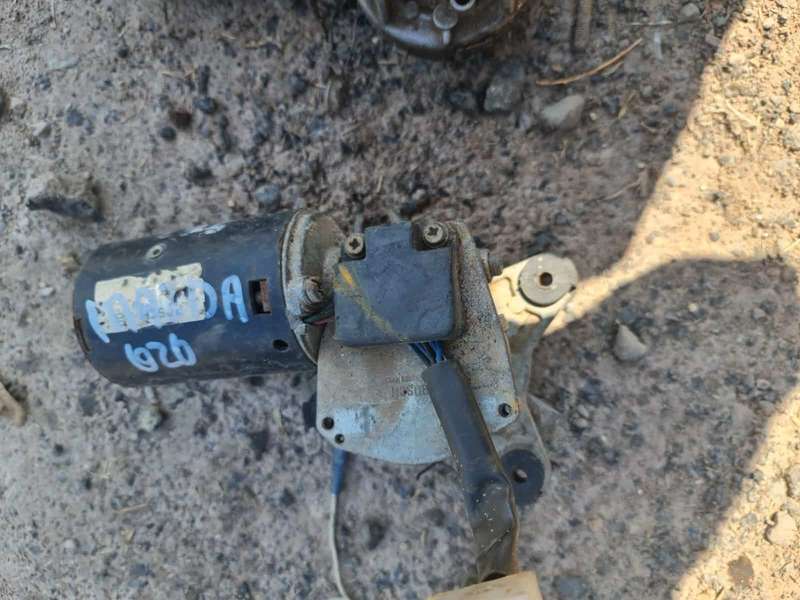 Mazda 626 Wiper Motor - Used