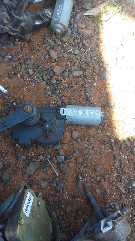 2004 Mercedes Vito 115 Rear Wiper Motor -
