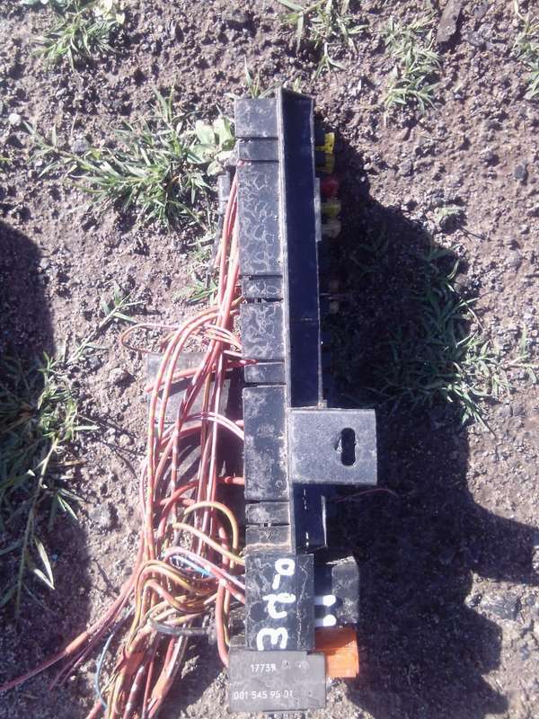 Mercedes Benz W210 Fuse Box - Used